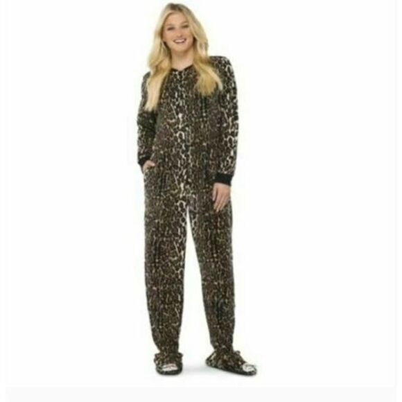 Nick and Nora Leopard Print Footie Pajama sleepwear outfit one piece women’s s - Picture 1 of 7